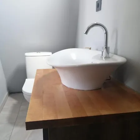 Yaz Apartment *
